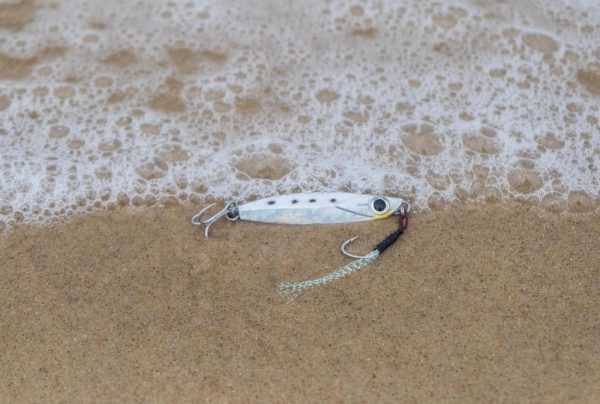 Biastos Fast Assist Casting Jig Lure 10g White Online now