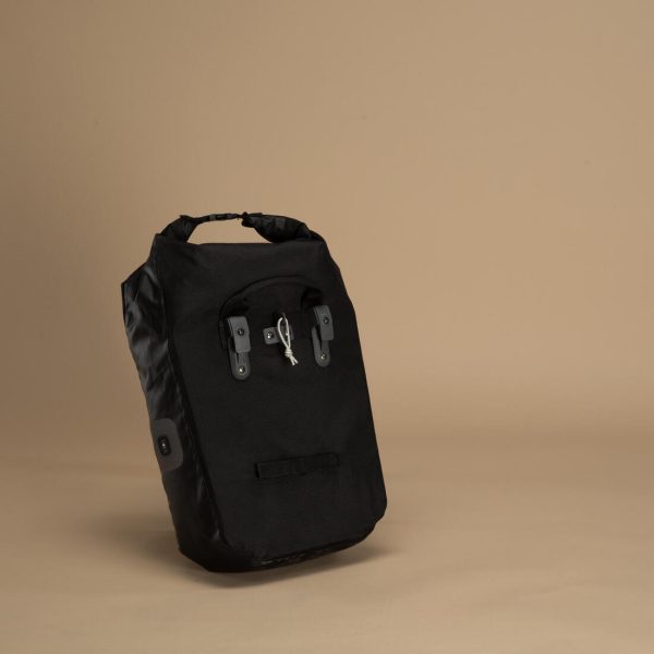 500 Waterproof Bike Pannier Bag - 20L Online now